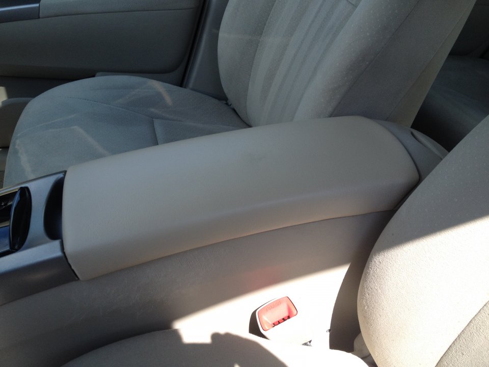 2007 prius center console cover