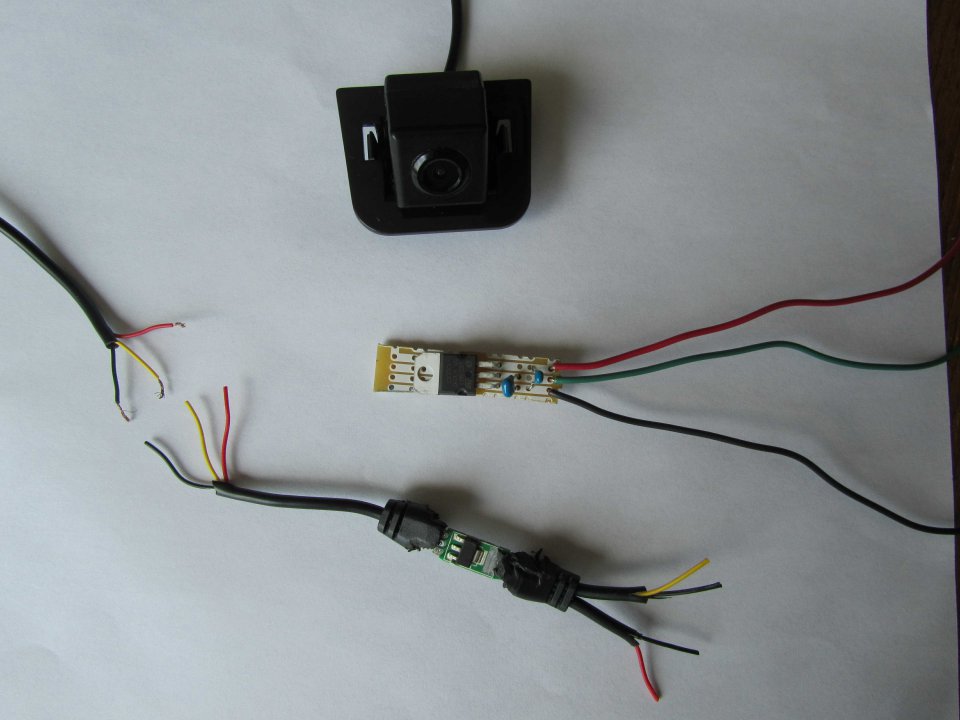 2009 Toyota Tacoma Backup Camera Wiring Diagram from priuschat.com