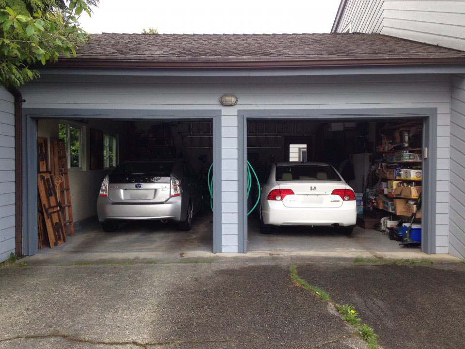 two car garage.jpg