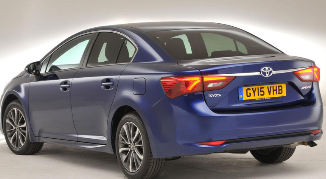 Toyota Avensis 2021 универсал