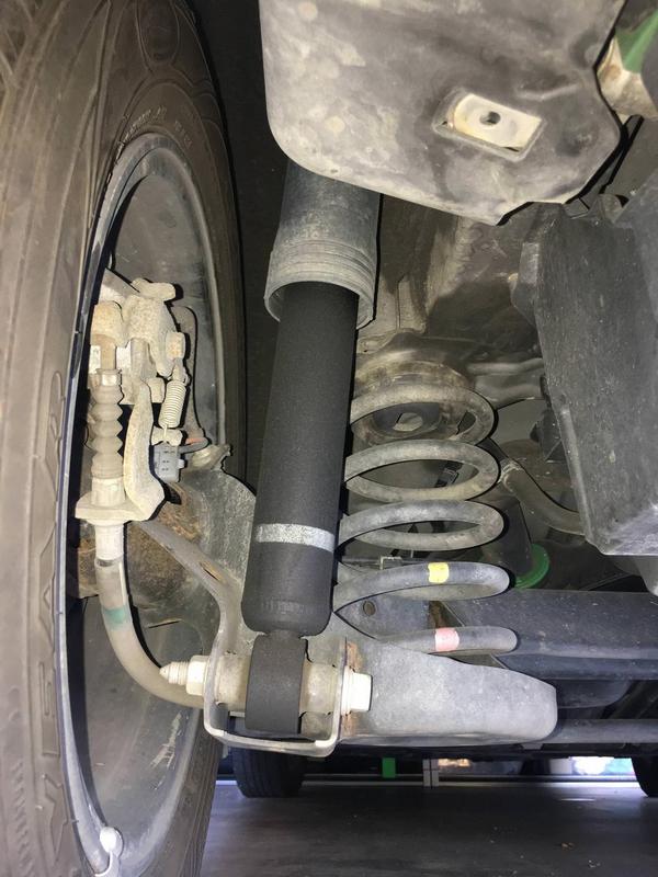 What Causes Leakage in the Shock Absorbers?